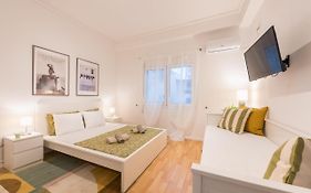 Apartment At Megaro Mousikis St Semi Basement 1Bed 2 Pers By Mps